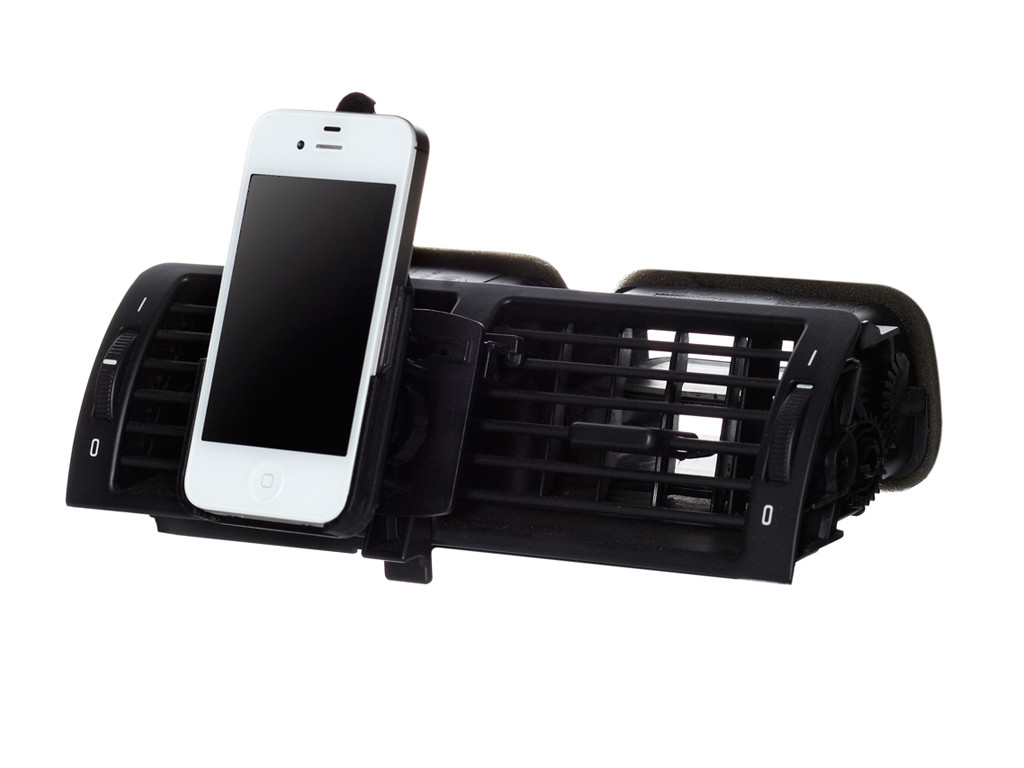 xMount@Air - iPhone 4 & 4s Lüftungshalter im Auto einfach praktisch